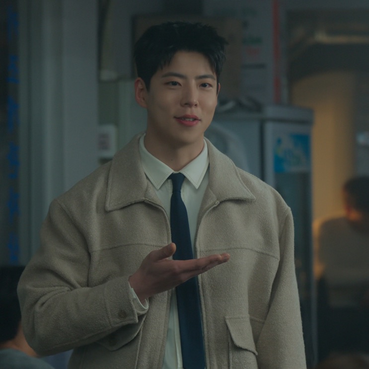 O Beom Seong-hun de A Bona Fide Killer é o Kim Yong-woo daquela série da Netflix