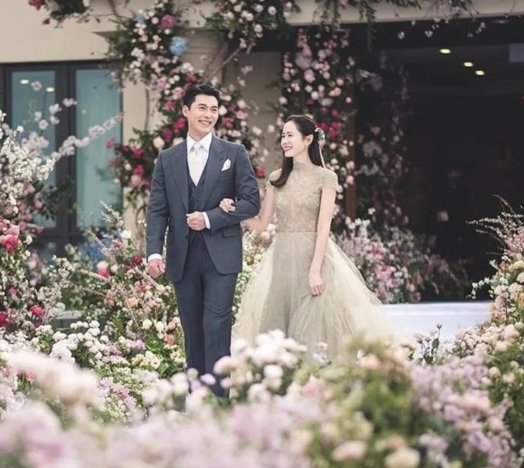Casamento de Son Ye-jin e Hyun Bin no Aston House