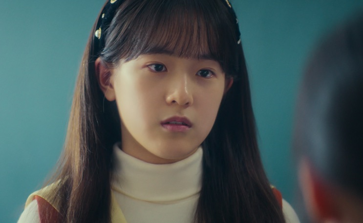 A Sang-yeon chegando como aluna nova