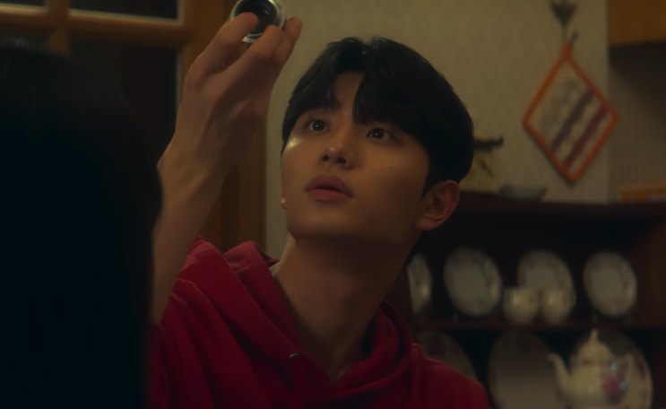 Cheon Sang-hak em casa