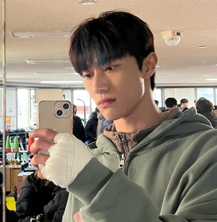 Selfie de Kwak Dong-yeon