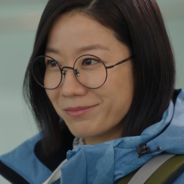 Eun-mi (Jeon Hye-jin) em Not Others