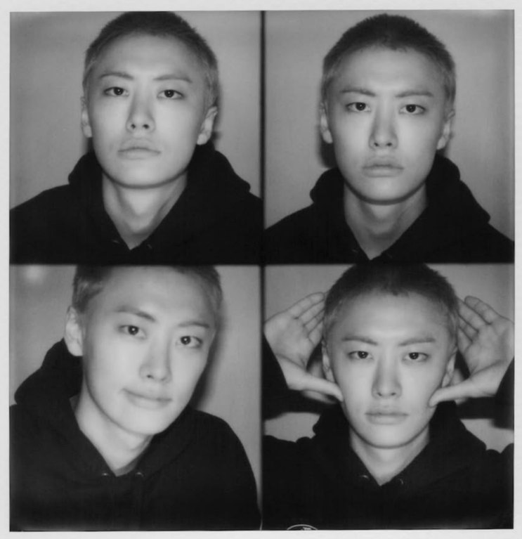 Quatro retratos em preto e branco de Lee Won-jung, de cabelo raspado