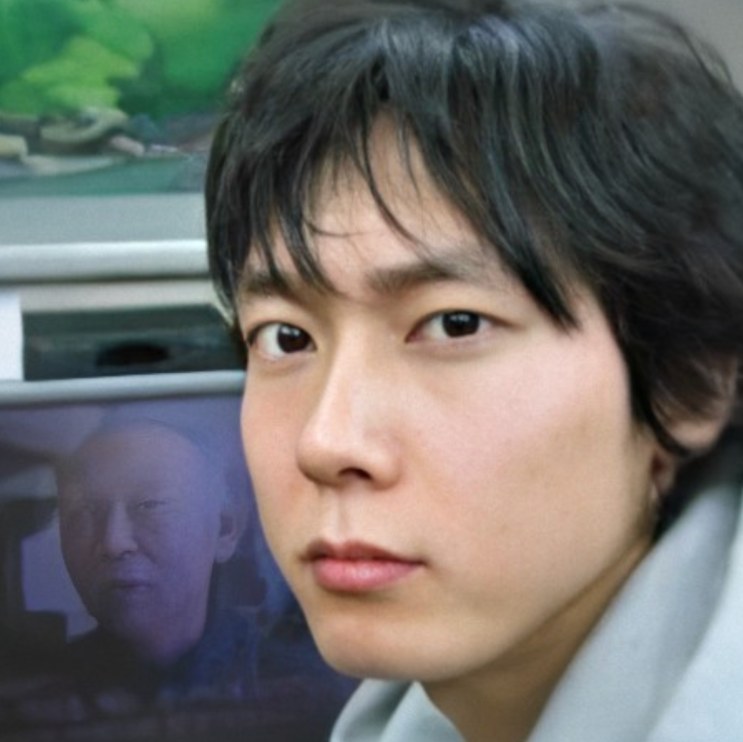 Park Byung-eun jovem, em close