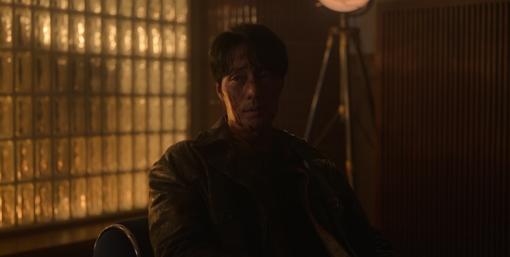 Nam Gi-jun ferido no final de Sem Piedade