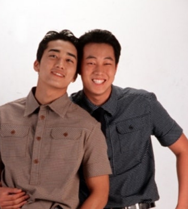 So Ji-sub jovem como modelo da Storm
