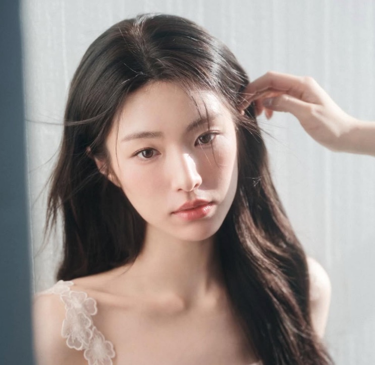 Retrato da atriz Ha Young