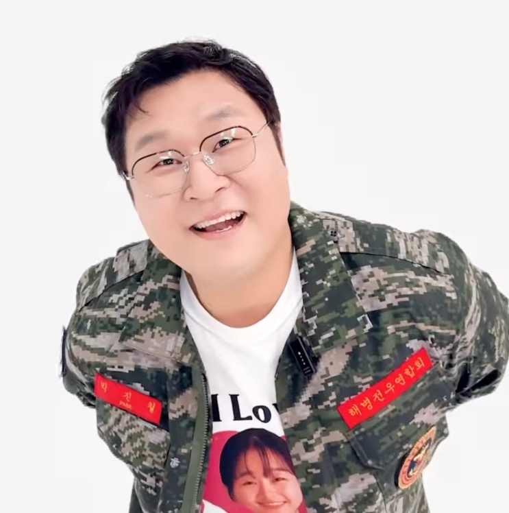 Yoon Kyung-ho (Park Jin-cheol): a promessa de 13h em silêncio